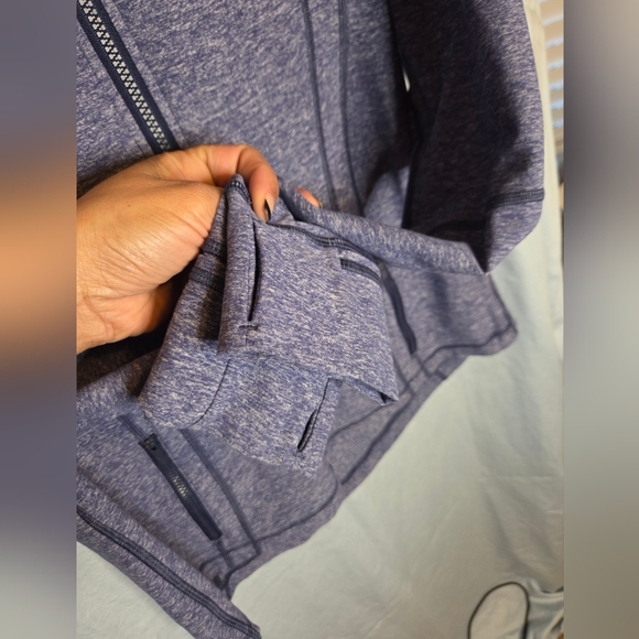 G382. Lululemon Define Jacket (Rulu) in Heathered Hero Blue - Size 12 - Picture 4 of 9